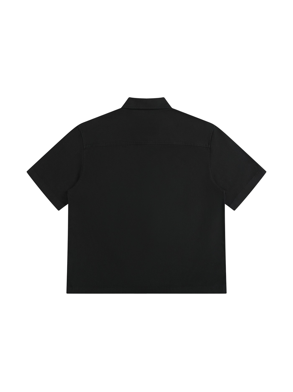 Boxy patch pocket short sleeve shirt in Black, back view