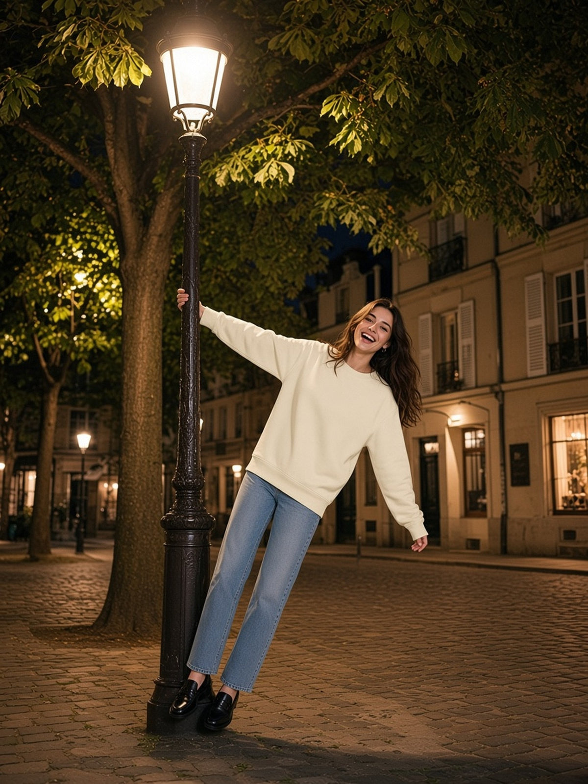 Woman in the Oversized Crewneck Sweatshirt in Apricot, model front
