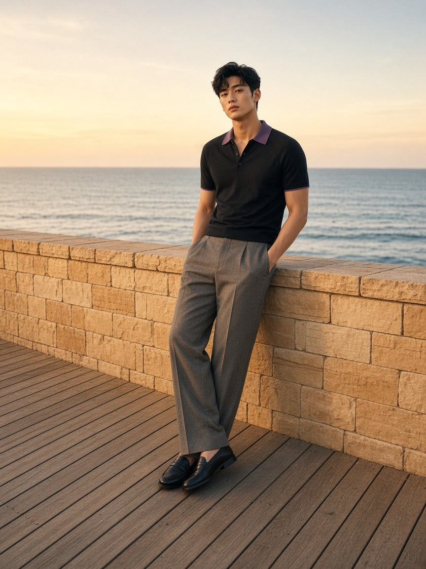 Man in the Contrast Collar Raglan Polo Shirt in Black, à deux