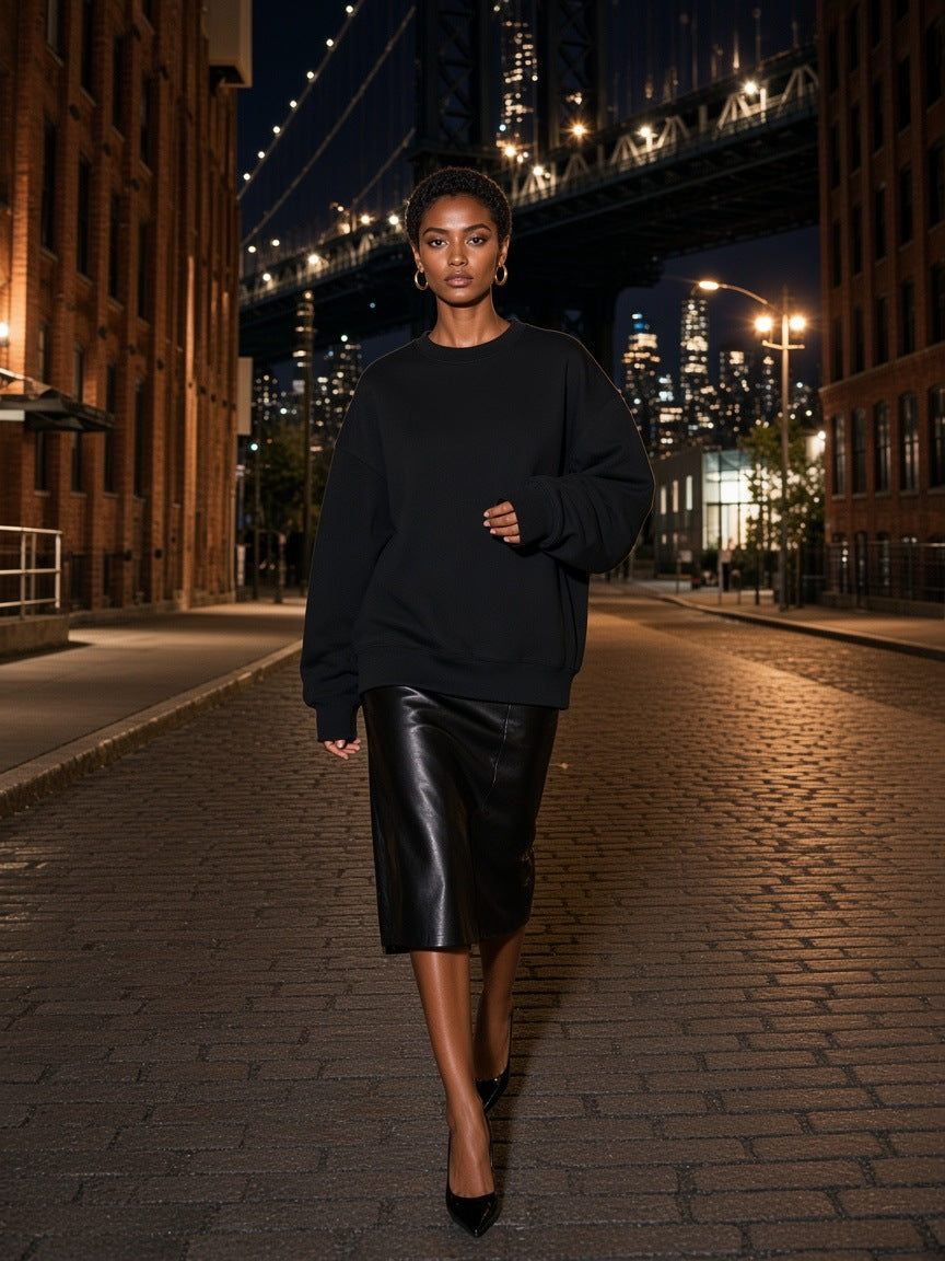 Oversized Drop Shoulder Crewneck Sweatshirt in Black, à deux, worn by her