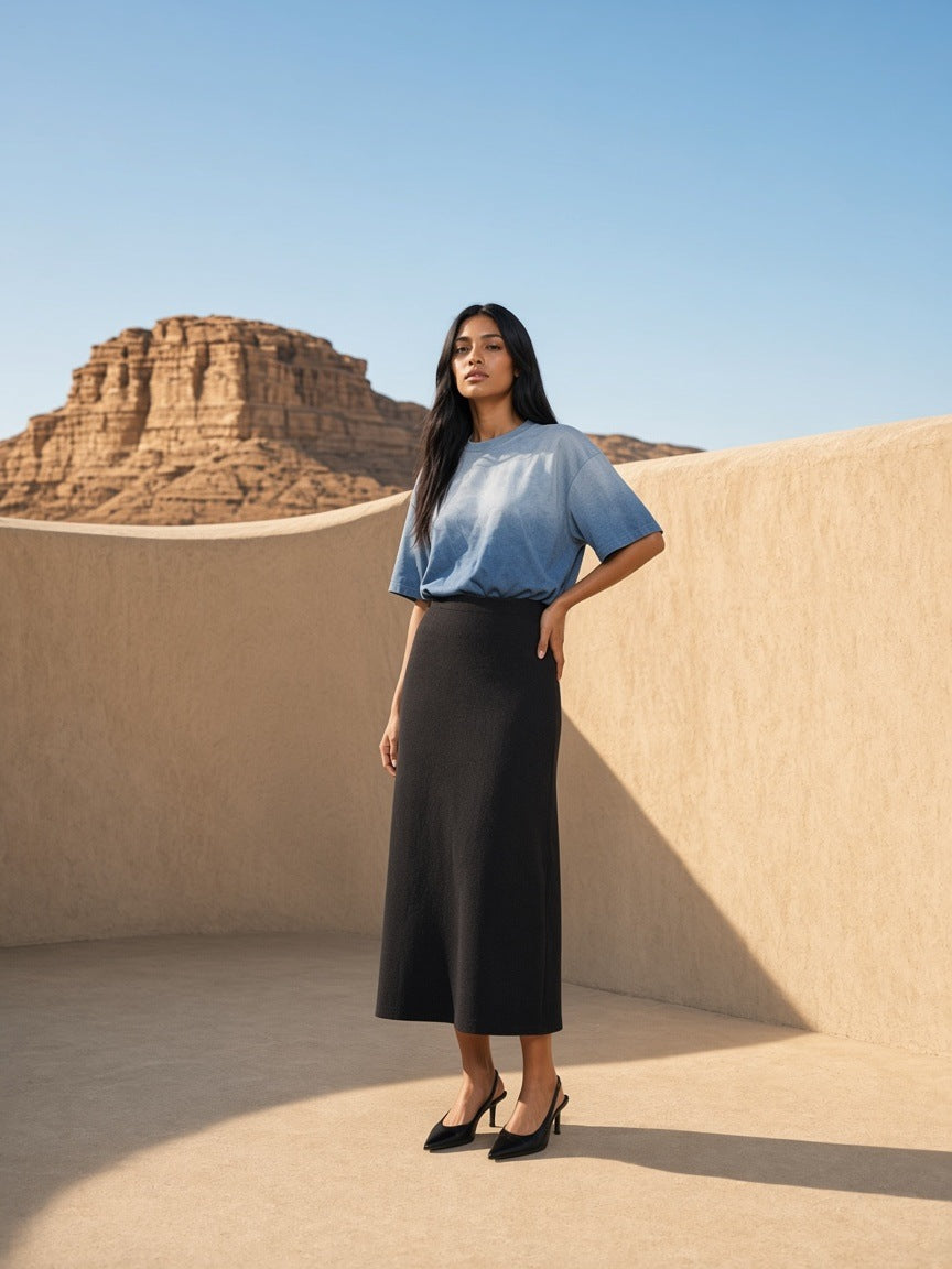 Sunfade T-Shirt in Dark Blue, à deux, worn by her