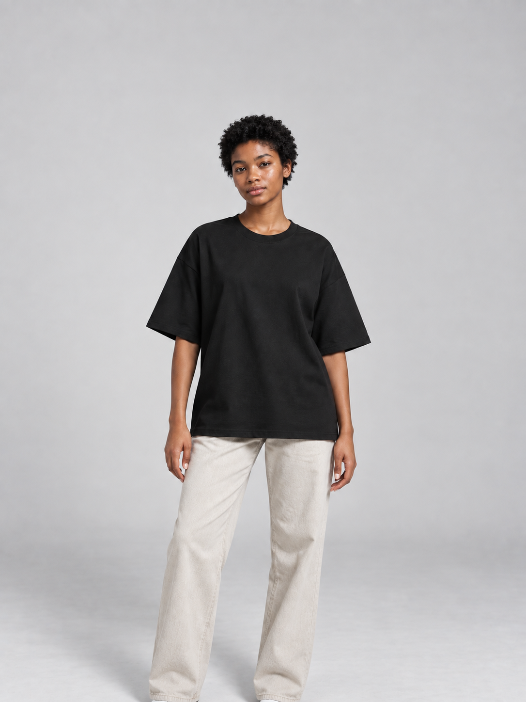 Women's Essential Heavyweight Cotton T-Shirt in Black, women model front view